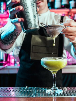 home2-signaturebartenderschool